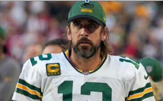 Hall of Famer QB Aaron Rodgers lies about vaccination then gets covid