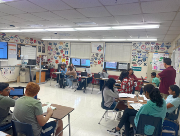 With longer class periods, students have more opportunities to work collaboratively during class time. Above is an example of a class being focused in the longer periods.
