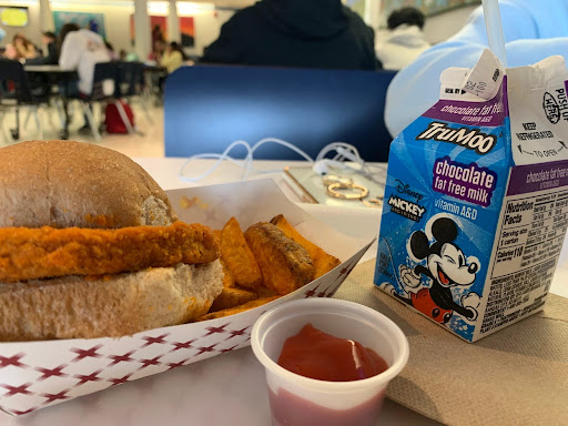 The South Windsor High School lunch that currently costs $4.