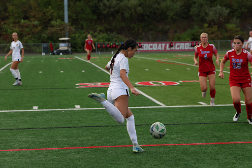 Wood Scores Three as Bobcats Beat Berlin