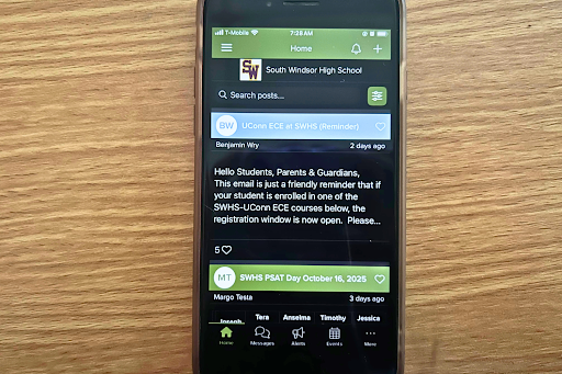 ParentSquare home screen on phone shows recent announcements
