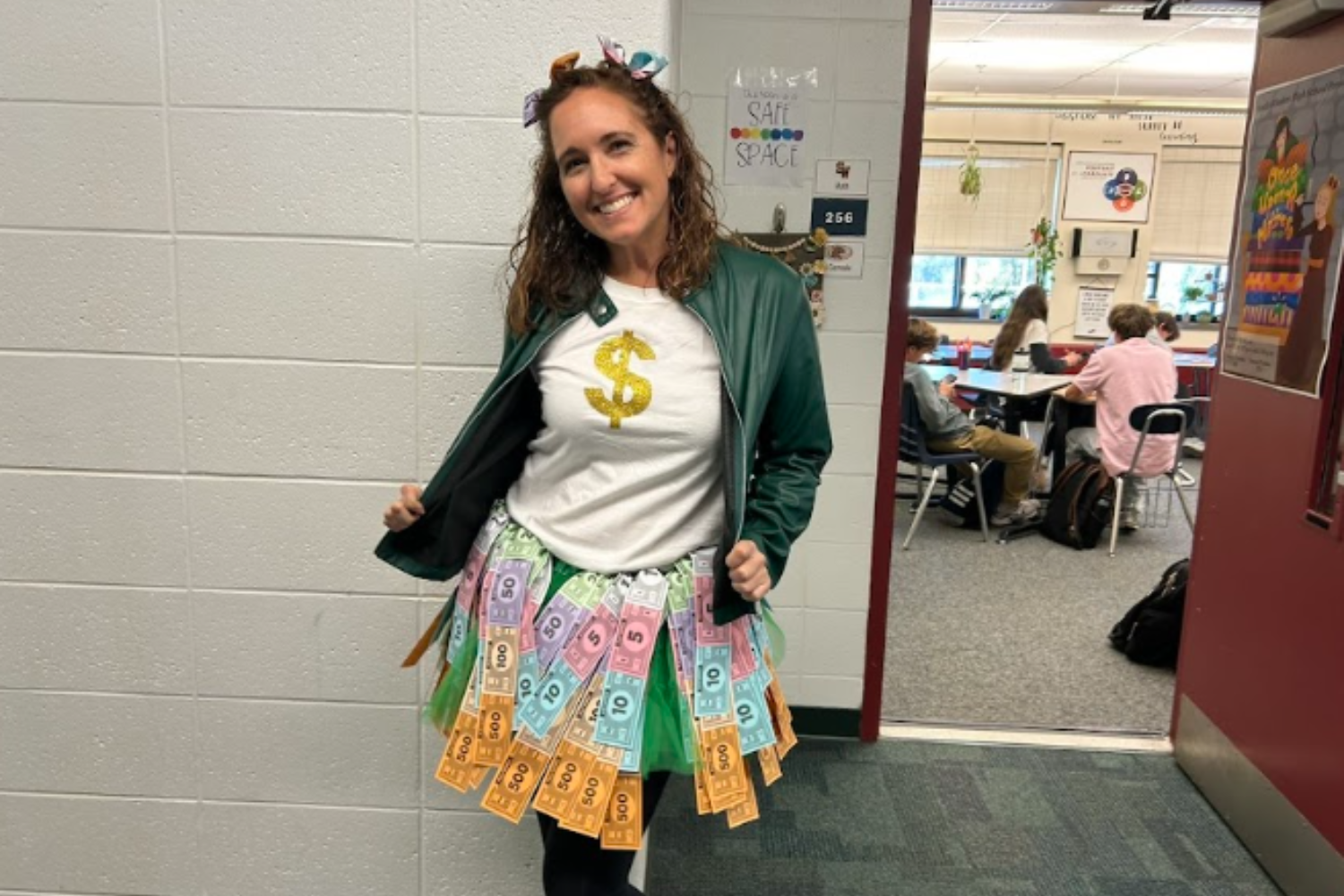 SWHS Staff Show Their Halloween Spirit