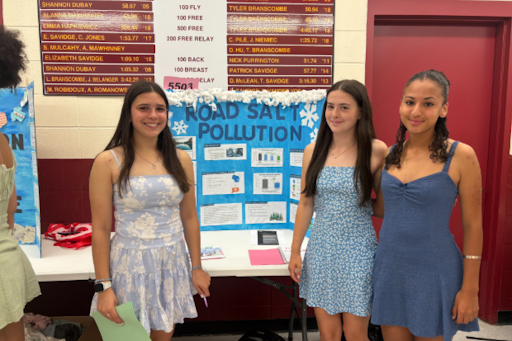 Freshman Scientists Shine at Annual Science Fair